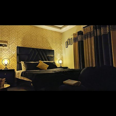 Ambiance Boutique Suites 拉合尔 外观 照片
