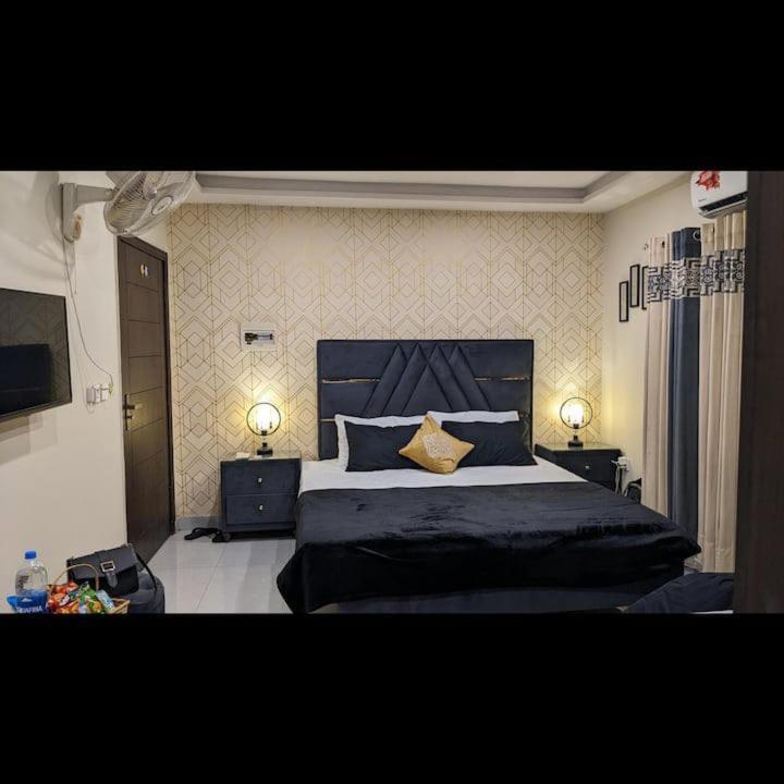 Ambiance Boutique Suites 拉合尔 外观 照片