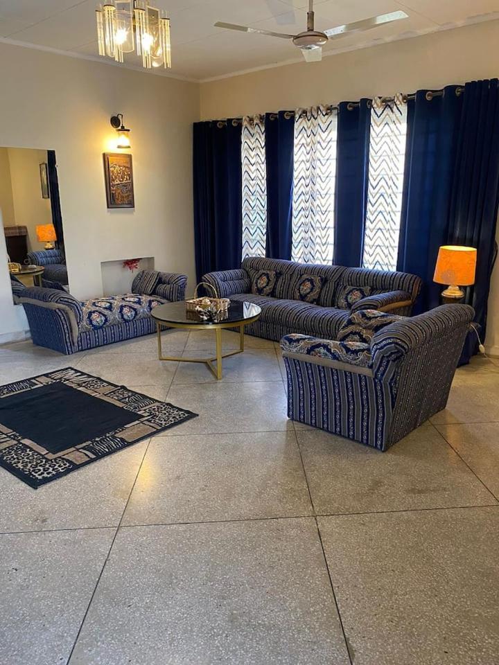 Ambiance Boutique Suites 拉合尔 外观 照片
